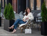 Lauren Rauch, business woman