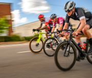 Impressionistic and blurry bike riders